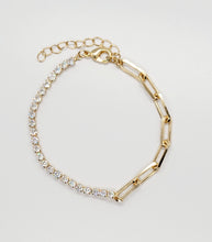 Load image into Gallery viewer, Elsa Paper Clip w/ Stones Bracelet