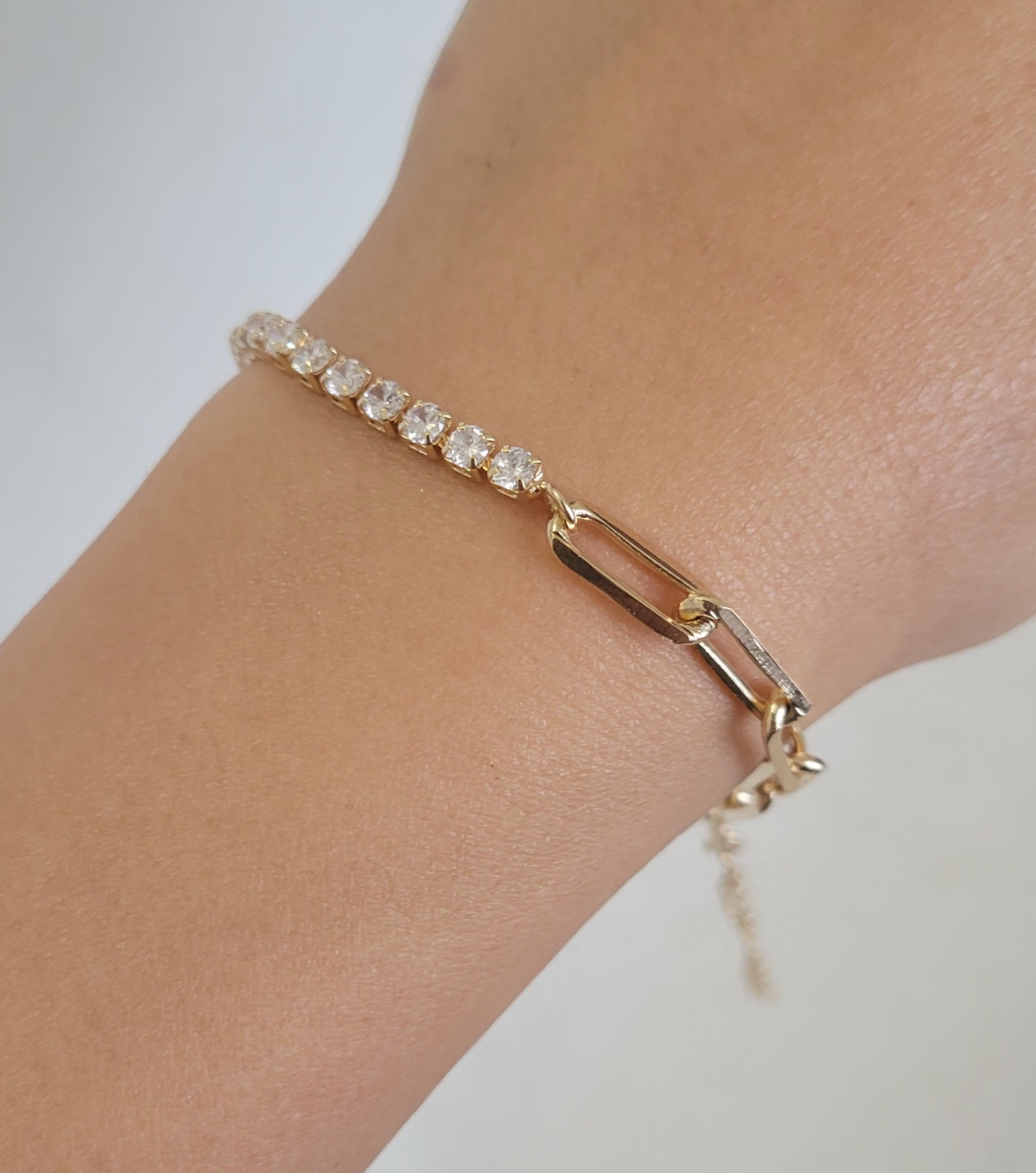 Elsa Paper Clip w/ Stones Bracelet