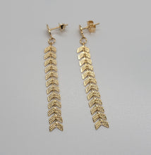 Load image into Gallery viewer, Mabel Arrow Up Long Earrings
