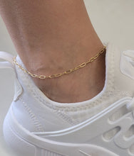 Load image into Gallery viewer, Novalee Paper Clip Anklet
